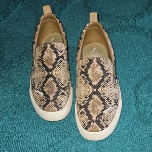 PUMA Bari Snakeskin Slip-On Sneakers 9.5